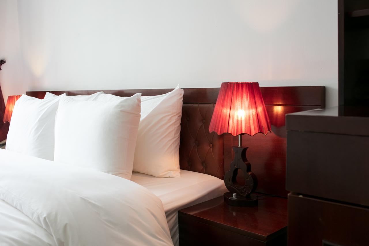 Aontel Grand Hotel Hanoi Buitenkant foto